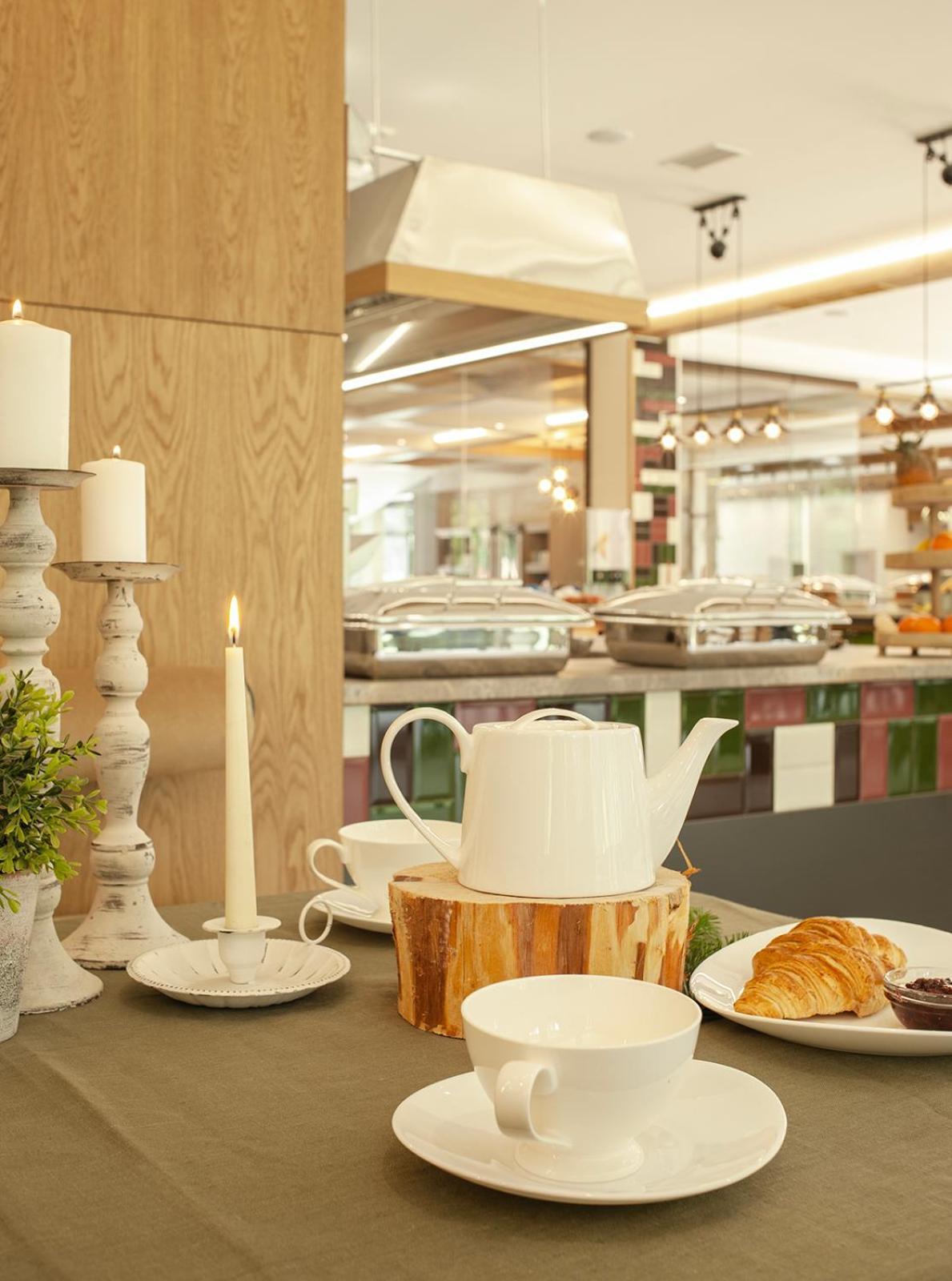 "Park Hotel Ela" بوروفتس المظهر الخارجي الصورة